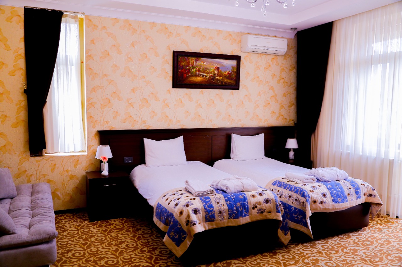 Central Park Hotel Room 3